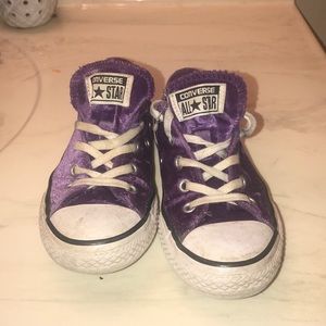 Children’s purple converse